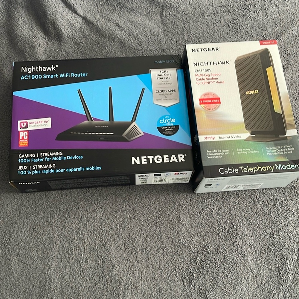 NETGEAR° Nighthawk Bundle- Modem and Smart Router